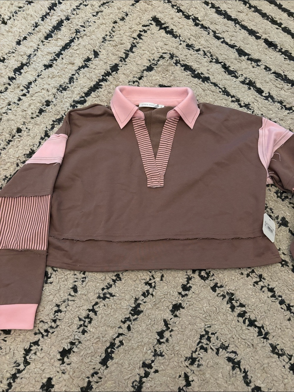 Altar'd State Brown and Pink Cropped Rugby Pullover